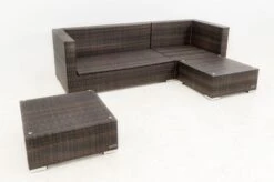 OUTFLEXX Loungemöbel-Set, Braun Marmoriert, 5 Pers, Polyrattan, Wasserfeste Kissenbox, Inkl. Beistelltisch -Ausgewählte Gartenmöbelgeschäfte 11 16068 BOX B.jpg