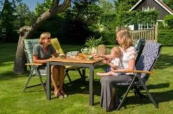 HARTMAN Alice Multipositionssessel, Xerix/schwarz, Alu/4x4 Textilen, Mit FSC Teak-Armlehnen -Ausgewählte Gartenmöbelgeschäfte 12 11086.jpg