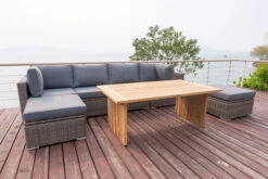 OUTFLEXX Loungegarnitur, Polyrattan/Teakholz, Tisch 160x90cm, Für 6 Personen, Wasserfeste Kissenbox