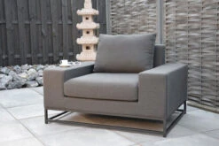 OUTFLEXX June Sessel, Schwarz/sooty, Alu/Sunbrella, 115 X 89 X 72 Cm 10 OUTFLEXX June Sessel, Schwarz/sooty, Alu/Sunbrella, 115 X 89 X 72 Cm -Ausgewählte Gartenmöbelgeschäfte 21833 1.jpg