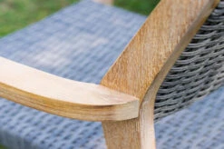 OUTFLEXX Armlehnensessel, Natur/grau, Akazie/Geflecht, 60 X 56 X 83,5 Cm, Stapelbar -Ausgewählte Gartenmöbelgeschäfte 21918 6.jpg