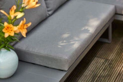 SIENA GARDEN Larina Loungemöbel, Matt Graphit, Aluminium, 2-teilig, Inkl. Sitz-und Rückenkissen, Für Bis Zu 5 Personen 21 SIENA GARDEN Larina Loungemöbel, Matt Graphit, Aluminium, 2-teilig, Inkl. Sitz-und Rückenkissen, Für Bis Zu 5 Personen -Ausgewählte Gartenmöbelgeschäfte 21994 8.jpg