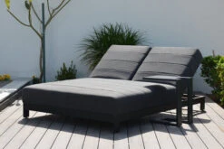 OUTFLEXX Doppelliegen, Anthrazit/sooty, Alu/Sunbrella, 203x143x40/100, Höhenverstellbare Rückenlehne -Ausgewählte Gartenmöbelgeschäfte 22411 2.jpg