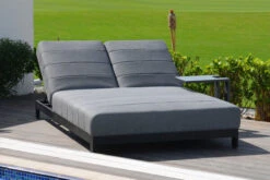 OUTFLEXX Doppelliegen, Anthrazit/flanelle, Alu/Sunbrella, 203x143x40/100, Höhenverstellbare Rückenlehne -Ausgewählte Gartenmöbelgeschäfte 22412 2.jpg