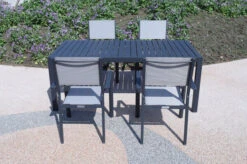 VILLANA Esstischgruppe, Anthrazit/grau, Alu/Textilene, Tisch 130/180x90cm, 4 Stapelsessel -Ausgewählte Gartenmöbelgeschäfte 22585 06.jpg