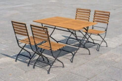 OUTFLEXX Sitzgruppe, Natur/schwarz, Stahl/FSC-Akazienholz, 120x80 Cm, 4 Klappstühle, Pulverbeschichtet, Verzinkt 18 OUTFLEXX Sitzgruppe, Natur/schwarz, Stahl/FSC-Akazienholz, 120x80 Cm, 4 Klappstühle, Pulverbeschichtet, Verzinkt -Ausgewählte Gartenmöbelgeschäfte 23882 06.jpg