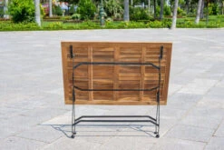 OUTFLEXX Sitzgruppe, Natur/schwarz, Stahl/FSC-Akazienholz, 120x80 Cm, 4 Klappstühle, Pulverbeschichtet, Verzinkt, Mit Armlehnen 23 OUTFLEXX Sitzgruppe, Natur/schwarz, Stahl/FSC-Akazienholz, 120x80 Cm, 4 Klappstühle, Pulverbeschichtet, Verzinkt, Mit Armlehnen -Ausgewählte Gartenmöbelgeschäfte 23883 09.jpg