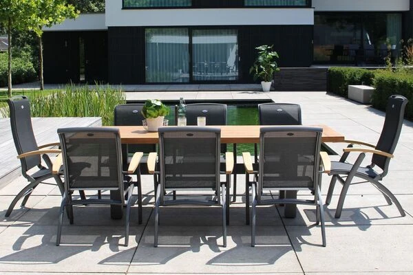 HARTMAN Sondermodell Yasmani/Da Vinci Esstischgruppe, Xerix, Alu/Teakholz, 240x100cm, 6 Stapel-, 2 Multipositionssessel 4 HARTMAN Sondermodell Yasmani/Da Vinci Esstischgruppe, Xerix, Alu/Teakholz, 240x100cm, 6 Stapel-, 2 Multipositionssessel – Bild 2