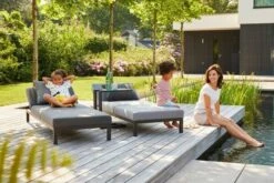 HARTMAN Adam Gartenliege, Flanelle, Alu/Sunbrella, 195x70x30cm, Rückenlehne Verstellbar, Inkl. Kopfkissen 11 HARTMAN Adam Gartenliege, Flanelle, Alu/Sunbrella, 195x70x30cm, Rückenlehne Verstellbar, Inkl. Kopfkissen -Ausgewählte Gartenmöbelgeschäfte 3 18732.jpg