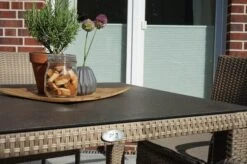 Ploß Rabida Dining Tisch, Champagner-meliert, Polyrattan, 90 X 90 Cm, Glasplatte In Steinoptik -Ausgewählte Gartenmöbelgeschäfte 3 20166.jpg