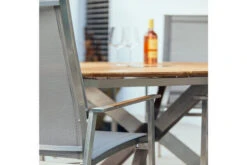 DIAMOND GARDEN Lyon Triangel Esstisch, Edelstahl/Recycled Teak, 150x 150 Cm -Ausgewählte Gartenmöbelgeschäfte 4 21210.jpg