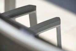 STERN New Top Stapelsessel, Graphit/silbergrau, Aluminium/Textil, 65x57x89 Cm, Pulverbeschichtet, Stapelbar -Ausgewählte Gartenmöbelgeschäfte 4 21913.jpg