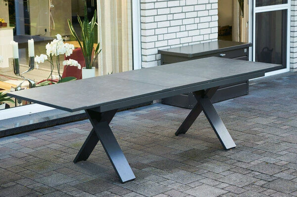 HARTMAN Sondermodell Xanadu / Aruba Sitzgruppe, Xerix/anthrazit, Alu/Glaskeramik, 2 Stapelsessel, 8 Multipos, 220/280x100cm 7 HARTMAN Sondermodell Xanadu / Aruba Sitzgruppe, Xerix/anthrazit, Alu/Glaskeramik, 2 Stapelsessel, 8 Multipos, 220/280x100cm – Bild 5