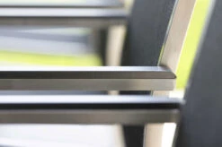 STERN Cardiff Stapelsessel, Silbergrau, Edelstahl/Textil/Aluminiumarmlehnen, 61x57x92 Cm, Stapelbar -Ausgewählte Gartenmöbelgeschäfte 6 11604 2.jpg