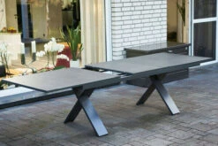 HARTMAN Sondermodell Xanadu / Da Vinci Sitzgruppe, Xerix/anthrazit, Alu/Glaskeramik, 10 Multipos, 220/280x100cm 16 HARTMAN Sondermodell Xanadu / Da Vinci Sitzgruppe, Xerix/anthrazit, Alu/Glaskeramik, 10 Multipos, 220/280x100cm -Ausgewählte Gartenmöbelgeschäfte 6 21085.jpg