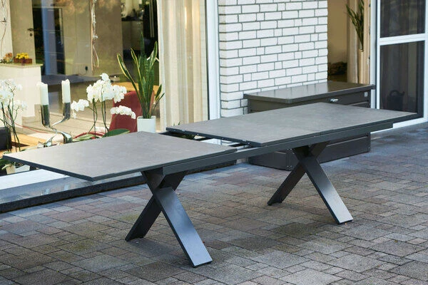 HARTMAN Sondermodell Xanadu / Da Vinci Sitzgruppe, Xerix/anthrazit, Alu/Glaskeramik, 10 Multipos, 220/280x100cm 8 HARTMAN Sondermodell Xanadu / Da Vinci Sitzgruppe, Xerix/anthrazit, Alu/Glaskeramik, 10 Multipos, 220/280x100cm – Bild 6