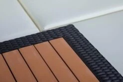 OUTFLEXX Loungemöbel-Set, Schwarz, Polyrattan, 5 Personen, Wasserfeste Kissenbox, Inkl. Loungetisch -Ausgewählte Gartenmöbelgeschäfte 8 18226 BOX D.jpg