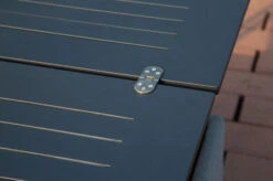 OUTFLEXX Loungetisch, Flanelle, Alu/Sunbrella, 78/157 X 78 X 37/64 Cm, Höhenverstellbar 29 OUTFLEXX Loungetisch, Flanelle, Alu/Sunbrella, 78/157 X 78 X 37/64 Cm, Höhenverstellbar -Ausgewählte Gartenmöbelgeschäfte 8 21011.jpg